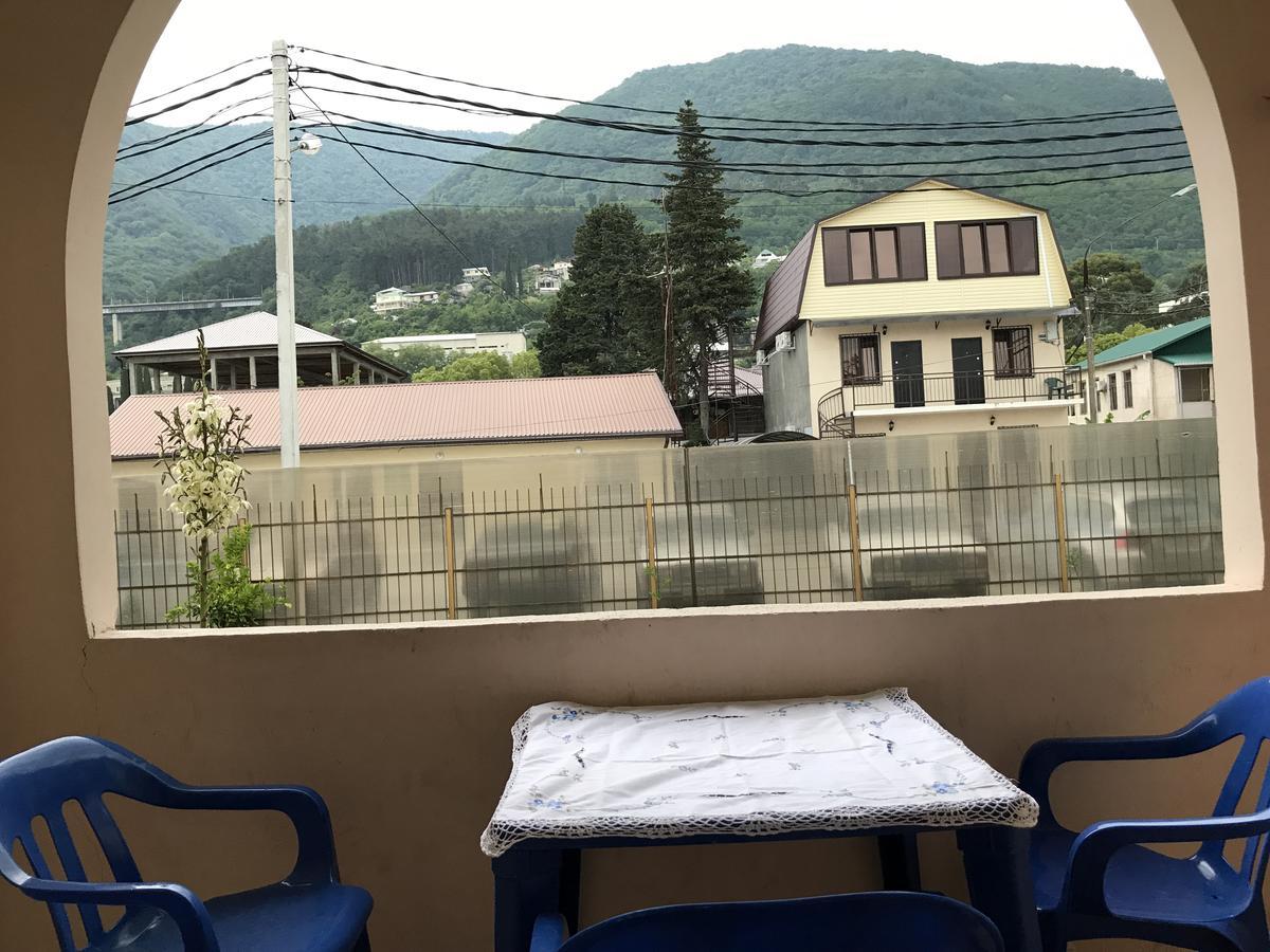 DavEl Hotell Gagra Exteriör bild