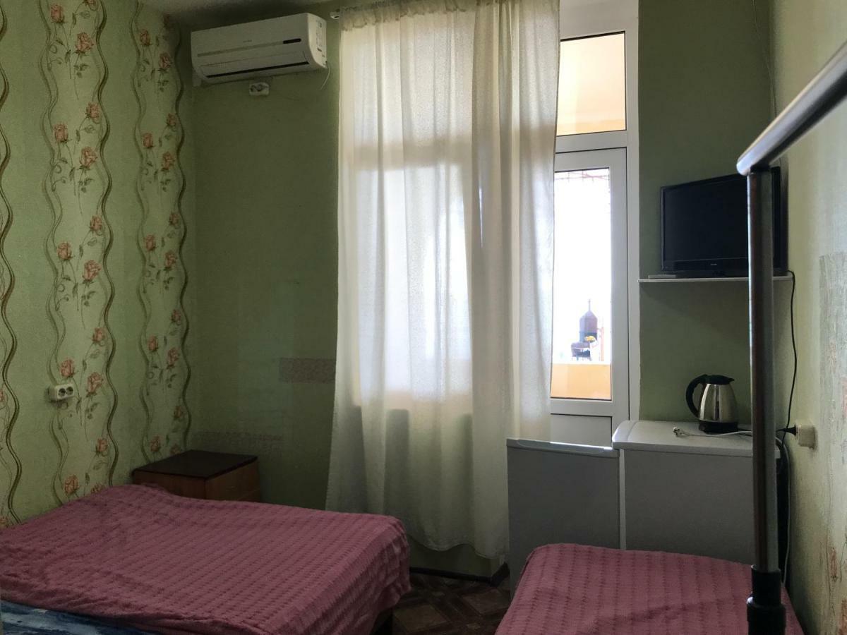 DavEl Hotell Gagra Exteriör bild
